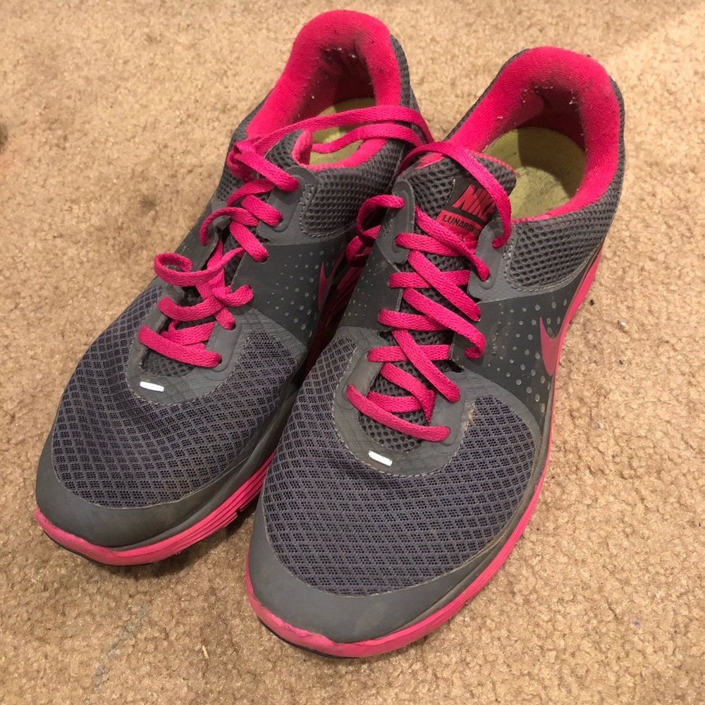 Nike shoes
